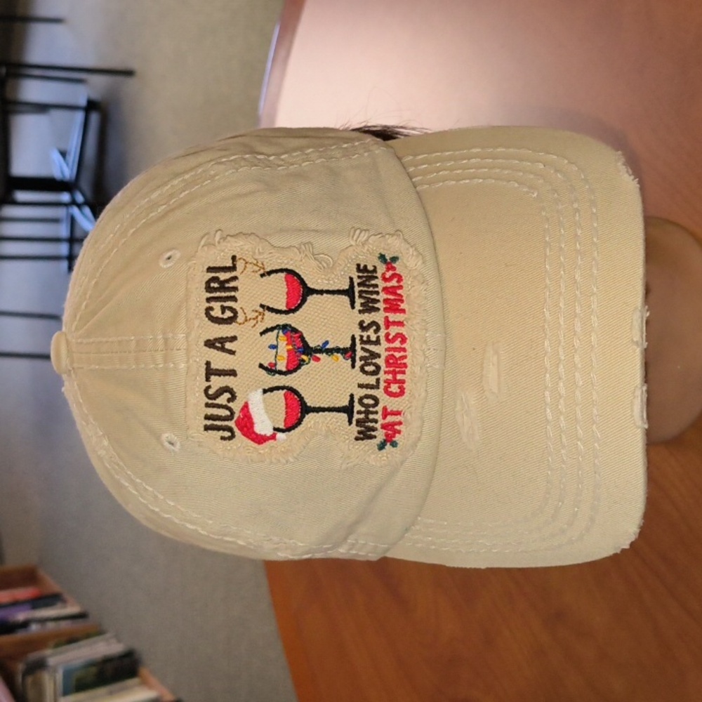 Just A Girl Who Loves Wine At Christmas Distressed Strap-on Cap Hat